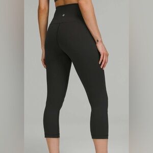 Lululemon Wunder Under 23” High-Rise Black Leggings Size 2 💎EUC Soft! Retail $88